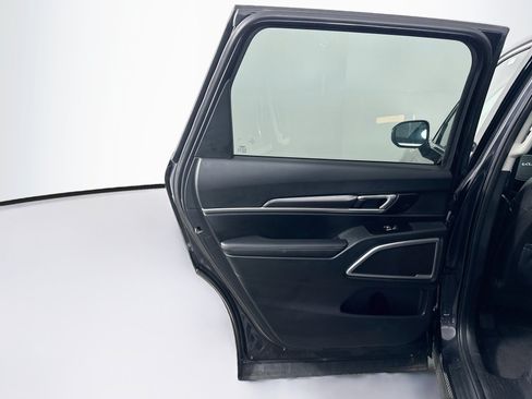 Used 2025 Kia Telluride S FWD image 28