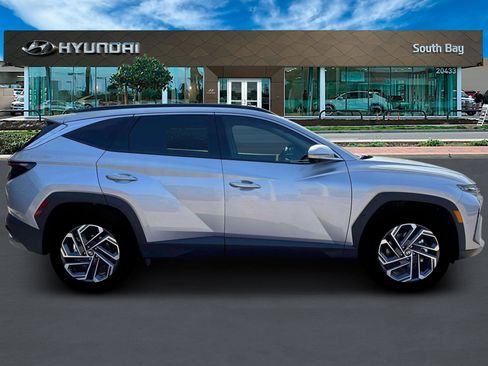 New 2026 Hyundai Tucson Limited image 9