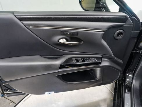 Used 2023 Lexus ES 300h w/ Premium Package FWD image 22