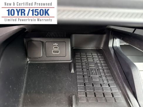 Used 2025 Ford Bronco Sport Badlands image 26