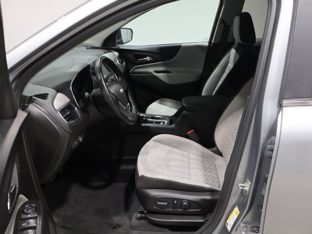 Used 2024 Chevrolet Equinox LT w/ Driver Convenience Package AWD/4WD image 10