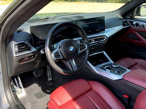 Used 2024 BMW 440i xDrive Coupe w/ Premium Package image 17