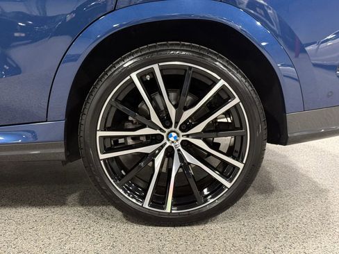 Used 2022 BMW X6 xDrive40i w/ M Sport Package AWD/4WD image 72