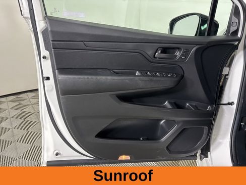 Used 2024 Honda Odyssey Sport image 8