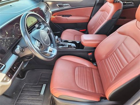 Used 2023 Kia Sportage SX image 14