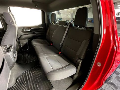 Used 2024 Chevrolet Silverado 1500 LT image 36