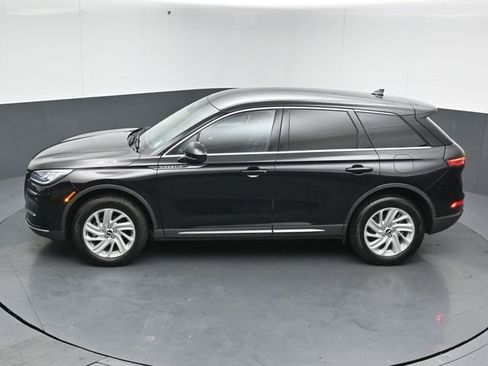 Certified 2024 Lincoln Corsair AWD image 46