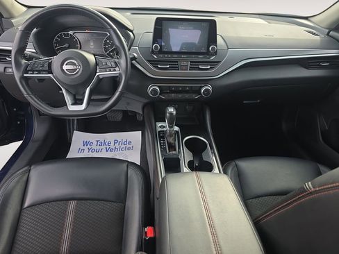 Used 2024 Nissan Altima 2.5 SR image 10