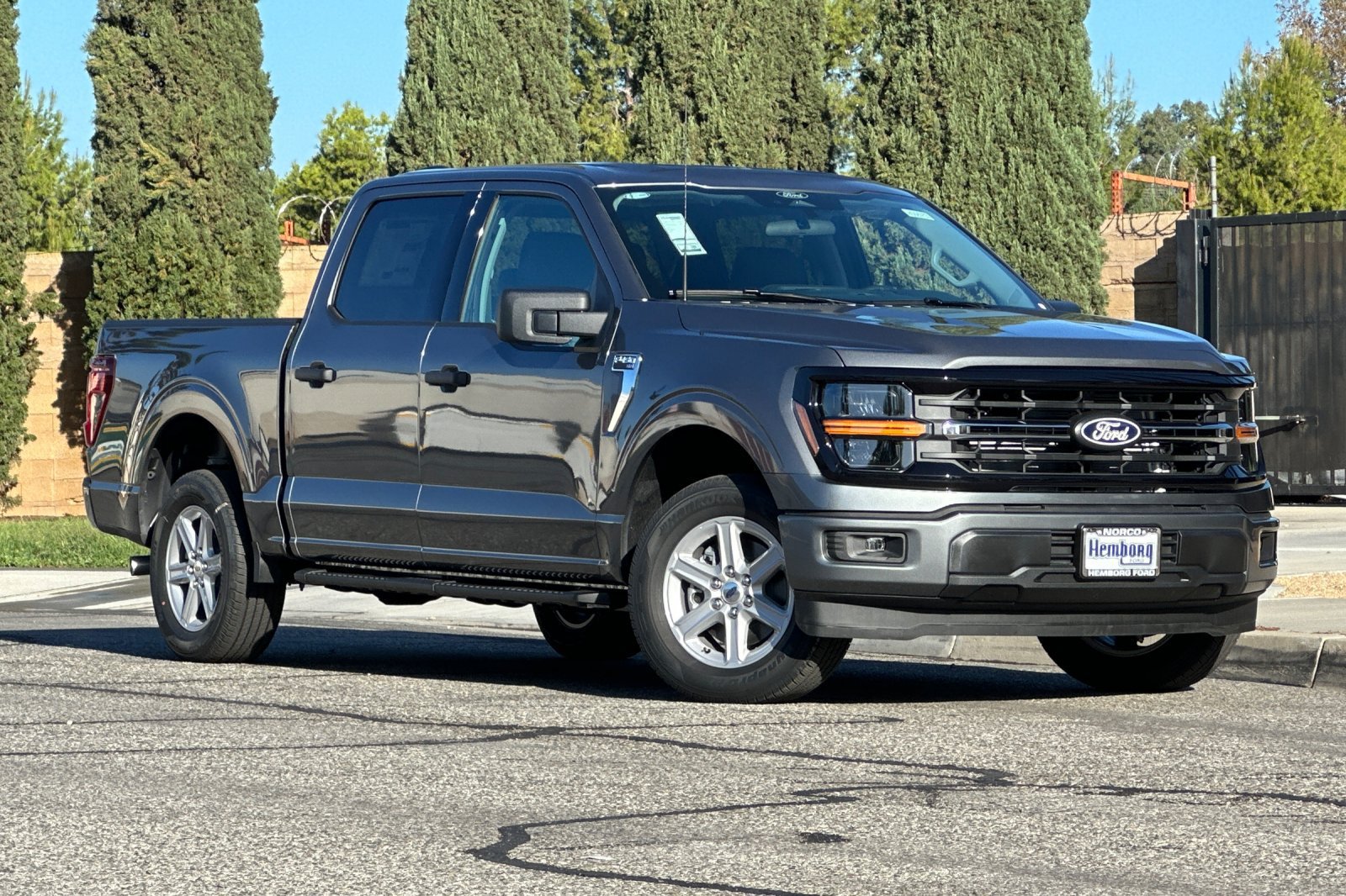 New 2026 Ford F150 XLT w/ Equipment Group 301A Standard RWD image 2