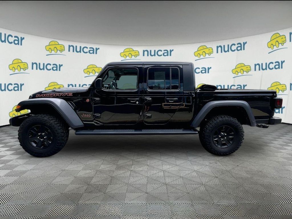 Used 2022 Jeep Gladiator Mojave w/ Dual Top Group AWD/4WD image 4