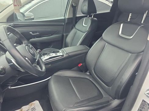 Used 2023 Hyundai Tucson Limited image 3