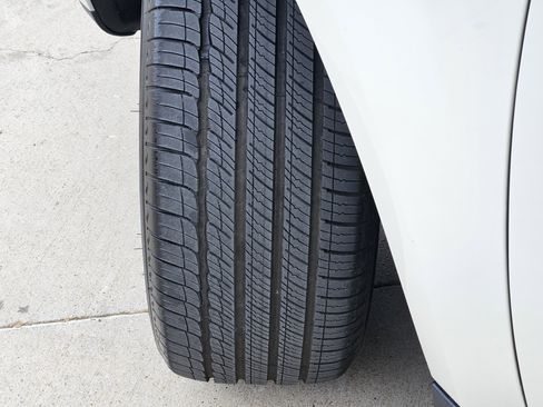 Used 2012 Mercedes-Benz GL 450 4MATIC image 12