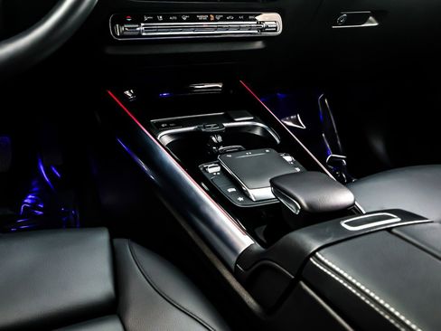 Certified 2023 Mercedes-Benz GLA 250 4MATIC w/ Premium Package image 6