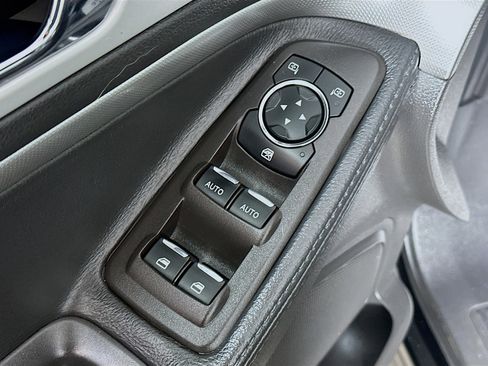 Used 2011 Ford Explorer XLT w/ 202A Rapid Spec Order Code AWD/4WD image 17