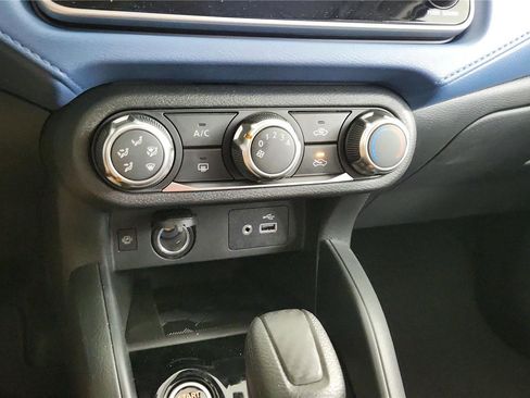 New 2025 Nissan Versa SV w/ Trunk Package image 30