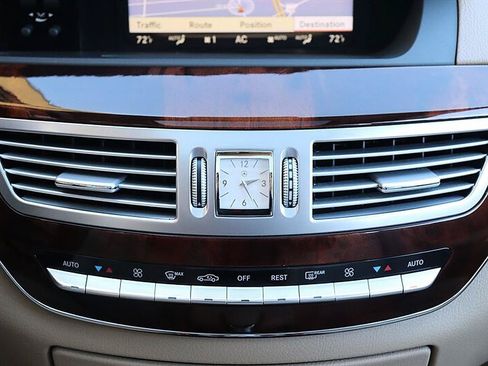 Used 2010 Mercedes-Benz S 550 image 28