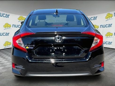 Used 2018 Honda Civic EX-T image 5