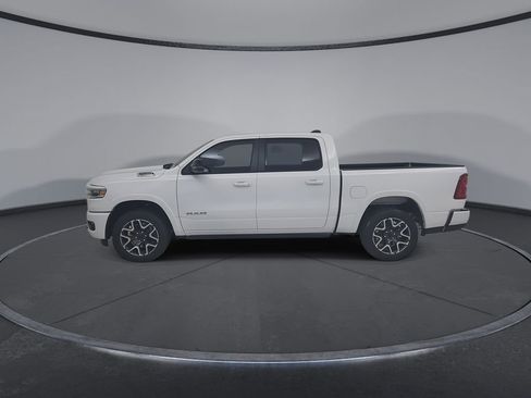 New 2026 RAM 1500 Laramie AWD/4WD image 9