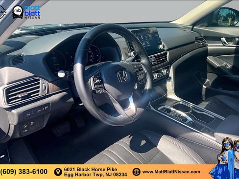 Used 2022 Honda Accord Touring image 13