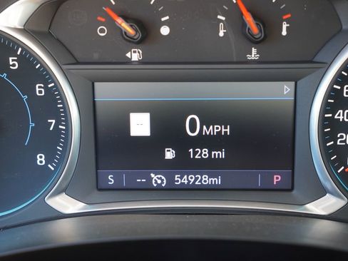 Used 2021 Chevrolet Traverse Premier w/ Redline Edition AWD/4WD image 9