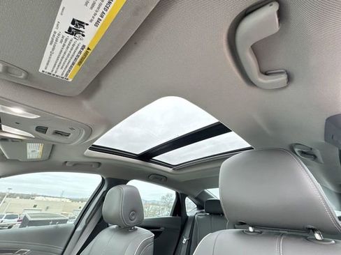 Used 2015 Chevrolet Impala LT image 20