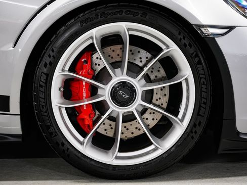 Used 2019 Porsche 911 GT3 RS RWD image 47