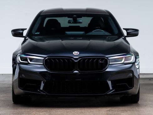 Used 2022 BMW M5 w/ Competition Package AWD/4WD image 3