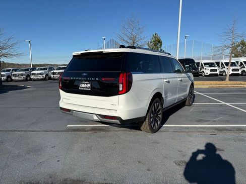 New 2026 Ford Expedition Max Platinum w/ Driver's Package image 8