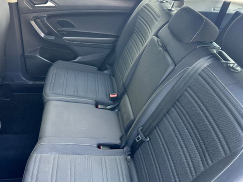 Used 2022 Volkswagen Tiguan S image 13