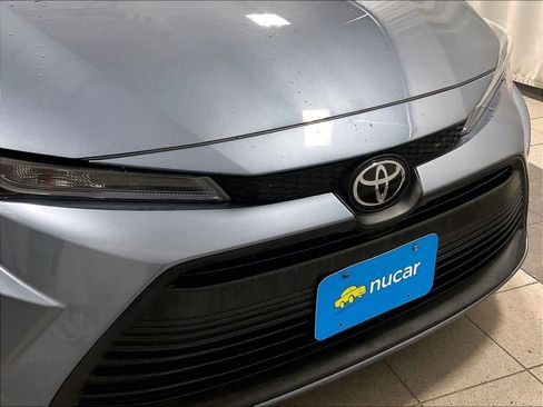 Certified 2025 Toyota Corolla LE FWD image 30