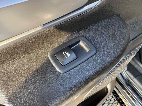 Used 2023 RAM 1500 Big Horn AWD/4WD image 45