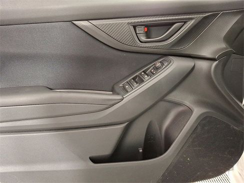 Used 2017 Subaru Impreza 2.0i image 14