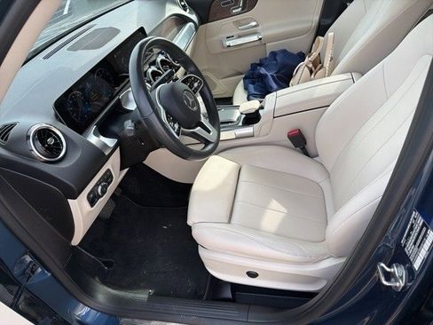 Used 2021 Mercedes-Benz GLB 250 GLB 250 image 7
