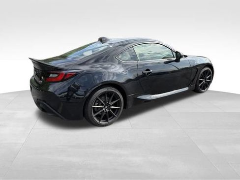 Used 2022 Toyota GR86 Premium w/ ALL Weather Mat Package (TMS) RWD image 11
