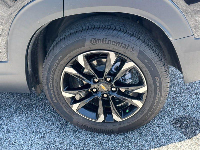 Used 2023 Chevrolet TrailBlazer LT FWD image 7