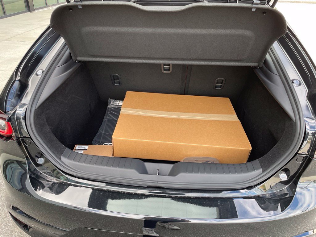 New 2026 MAZDA MAZDA3 2.5 S Hatchback w/ Premium Pkg FWD image 8