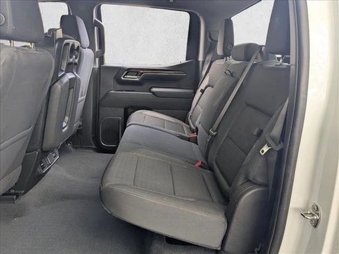 Used 2024 GMC Sierra 1500 Elevation image 17