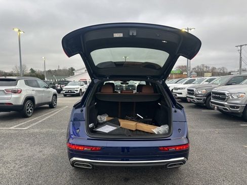 Used 2024 Audi Q5 2.0T Premium image 24