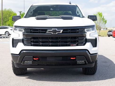 Used 2025 Chevrolet Silverado 1500 LT Trail Boss w/ Protection Package AWD/4WD image 9