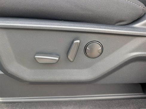 New 2026 Ford F150 XLT w/ Equipment Group 302A MID image 15