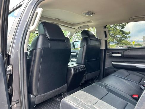 Used 2015 Toyota Tundra Limited w/ Limited Premium Package AWD/4WD image 20