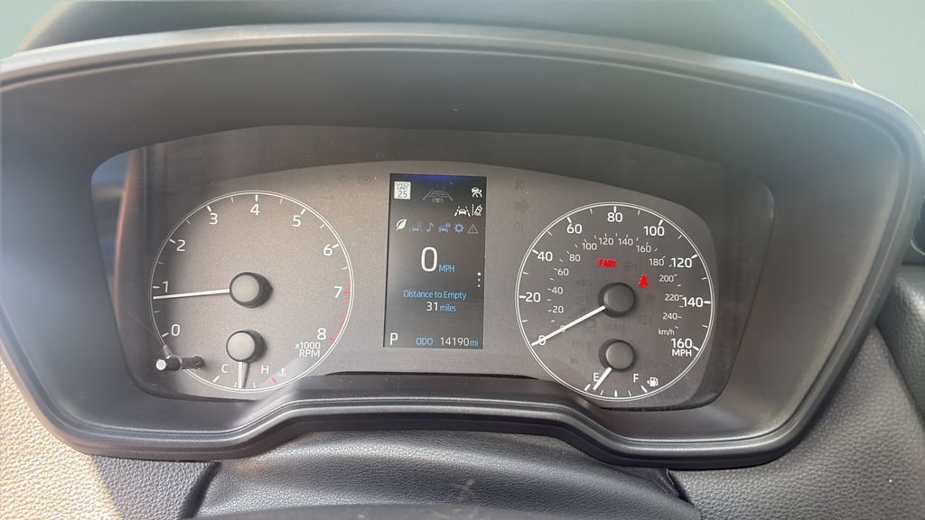 Used 2025 Toyota Corolla LE FWD image 24