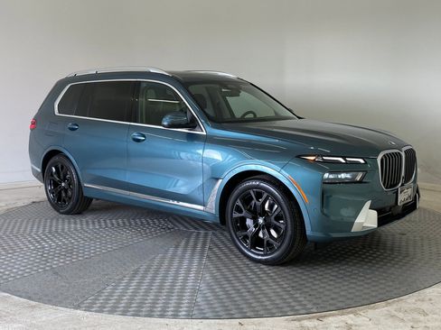 New 2026 BMW X7 xDrive40i w/ Executive Package image 7
