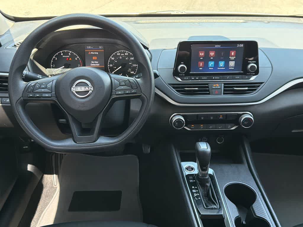 Used 2023 Nissan Altima 2.5 S FWD image 24