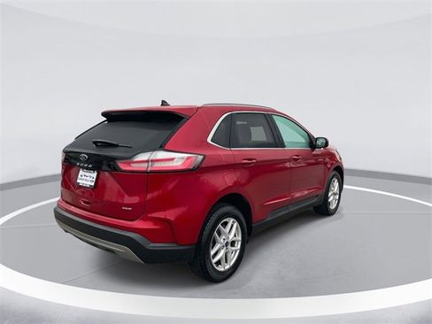 Certified 2022 Ford Edge SEL image 5