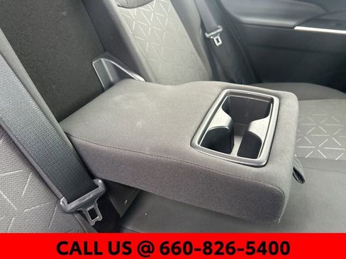 Used 2021 Toyota RAV4 XLE image 8