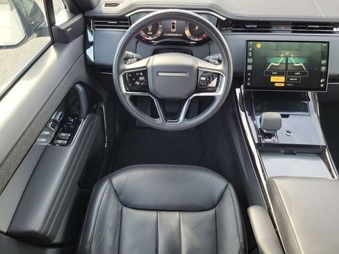 Used 2025 Land Rover Range Rover Sport SE AWD/4WD image 15