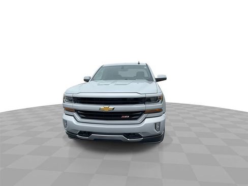 Certified 2019 Chevrolet Silverado 1500 LT w/ All Star Edition image 3