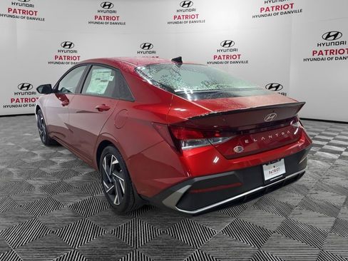 New 2025 Hyundai Elantra Sport image 4