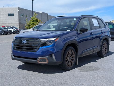 Used 2025 Subaru Forester Sport w/ Popular Package #1 AWD/4WD image 8